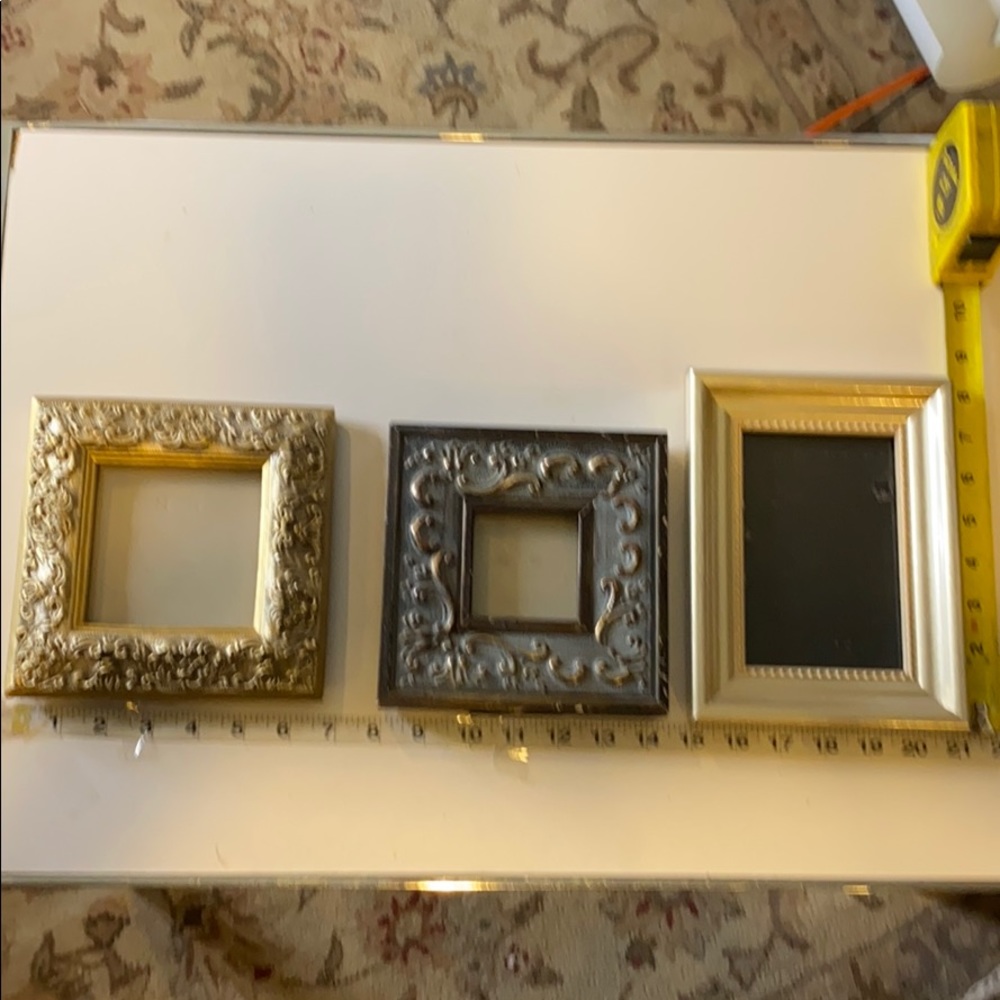Picture frames gold - Picture 2 of 9